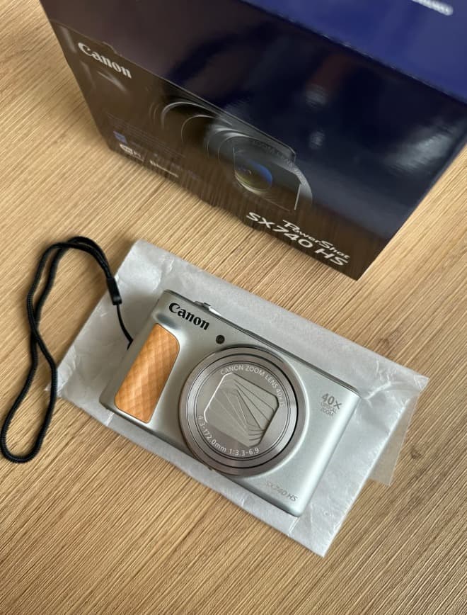 canon camera powershot sx740 hs silver - Image 1