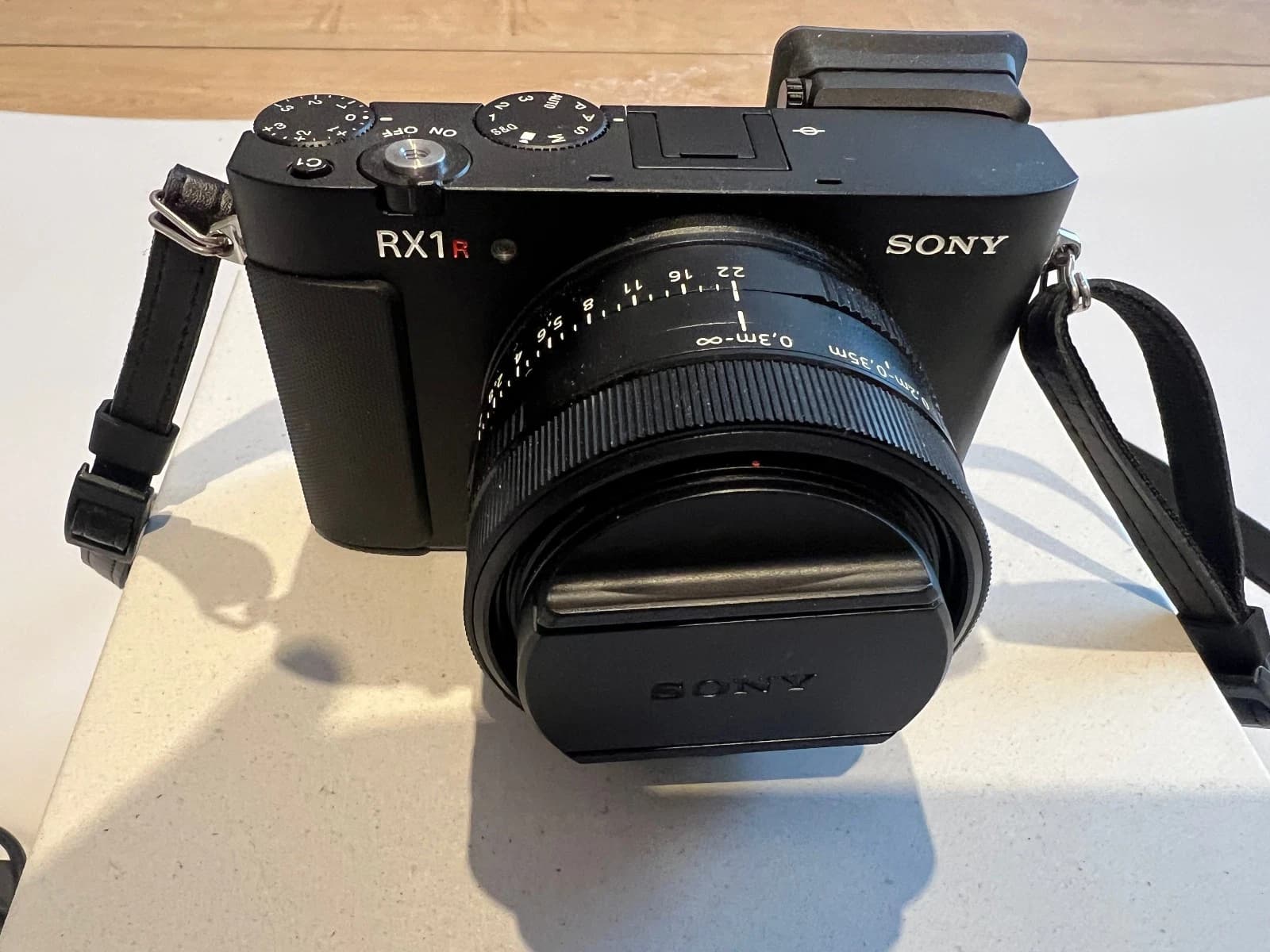 Sony RX1R III | Ultra-Premium Full-Frame Compact - Like New - Image 1